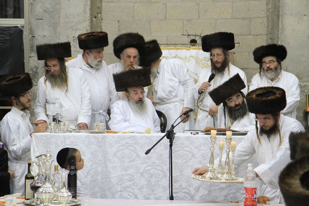 ערב יום כיפור בחצר לעלוב בבית שמש • גלריה