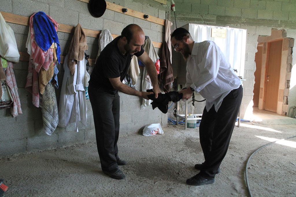 ערב יום כיפור בחצר לעלוב בבית שמש • גלריה