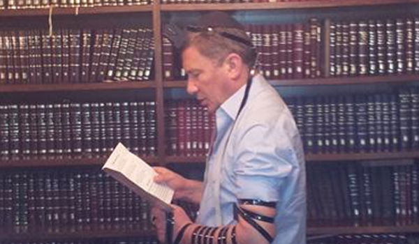 שוב: נוחי דנקנר בבית 770, והפעם בישראל