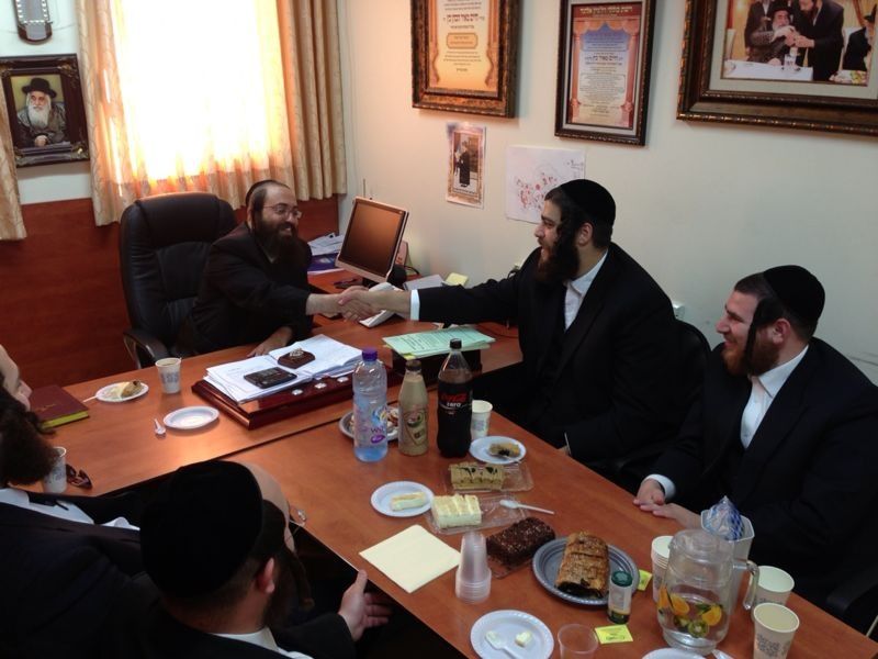 ויז'ניץ החליטה על תמיכה בישראל פרוש לראשות העיר