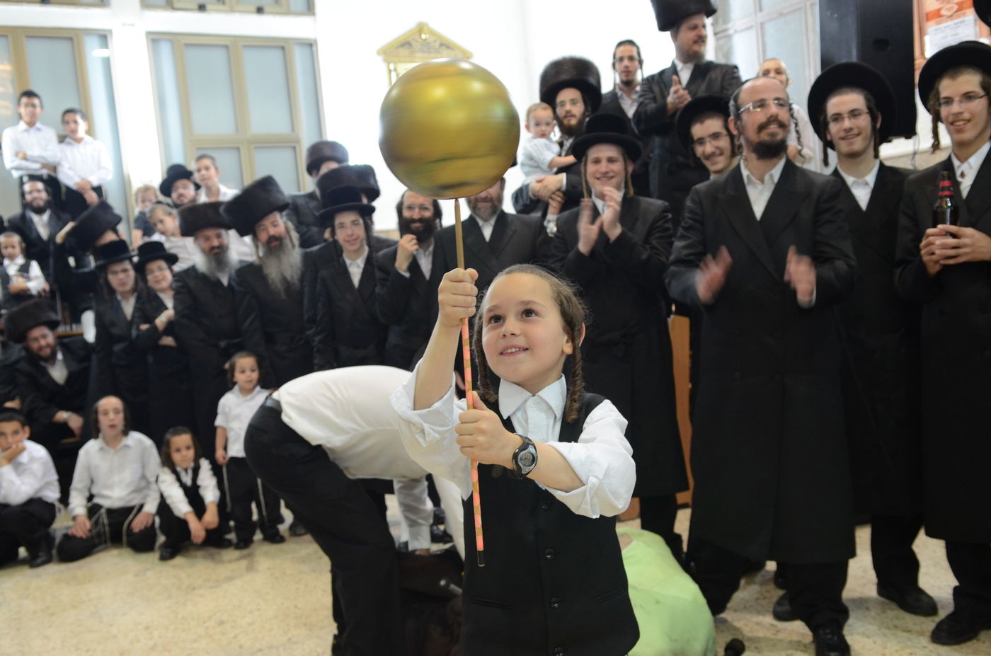 אבוקות של אש: תיעוד ענק מבית השואבה בבני-ברק