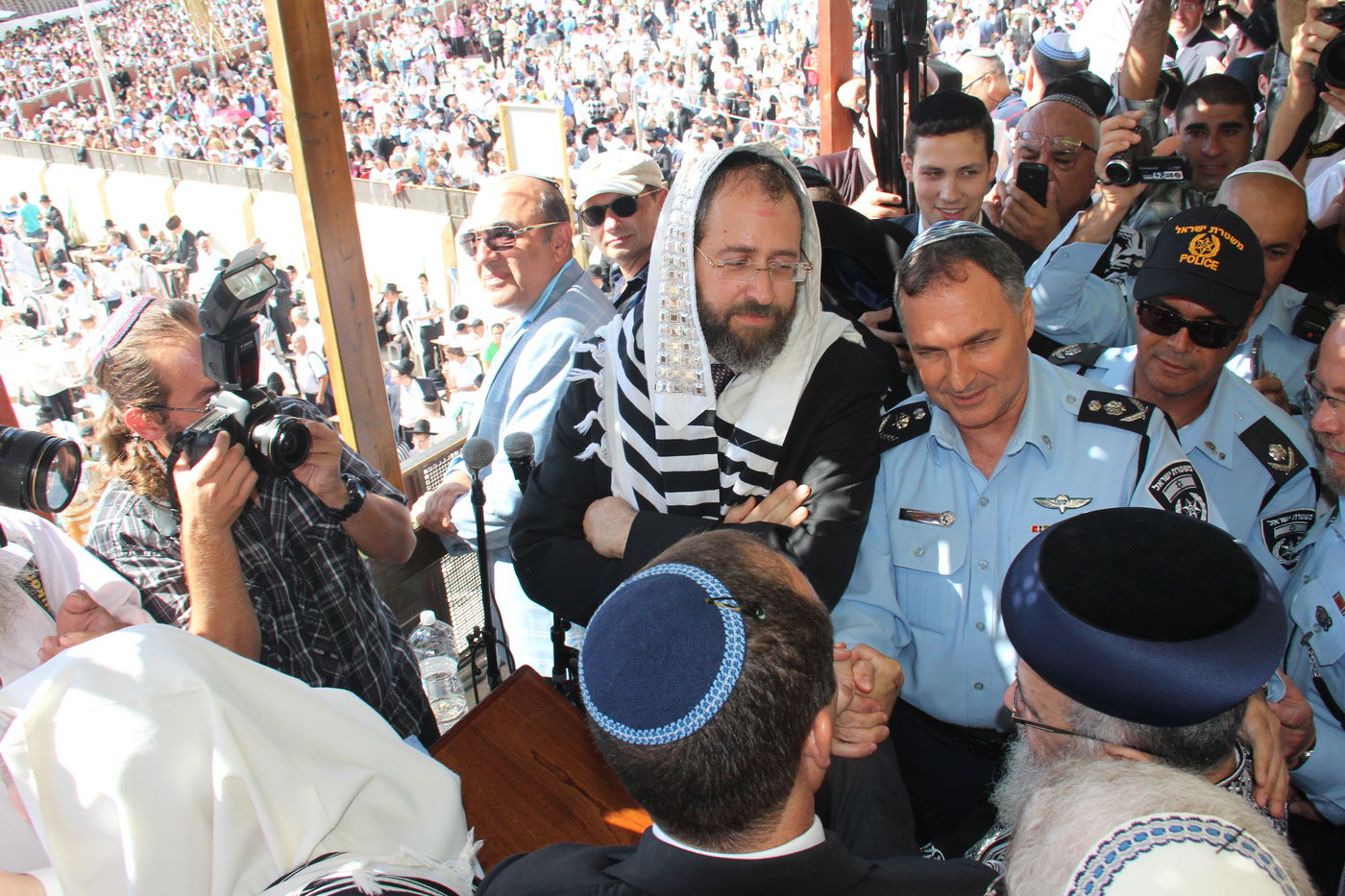 30 אלף איש בברכת כהנים • וידאו וגלריה