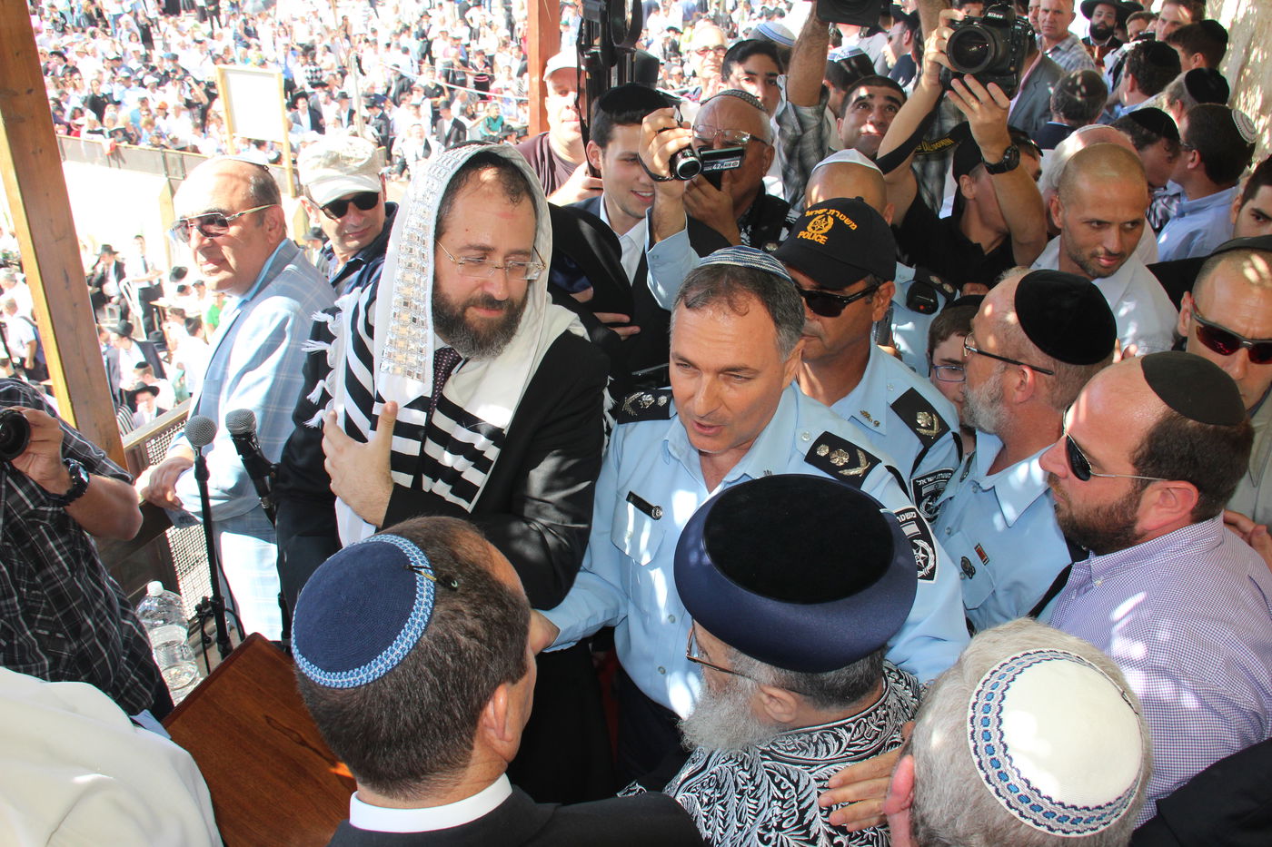 30 אלף איש בברכת כהנים • וידאו וגלריה