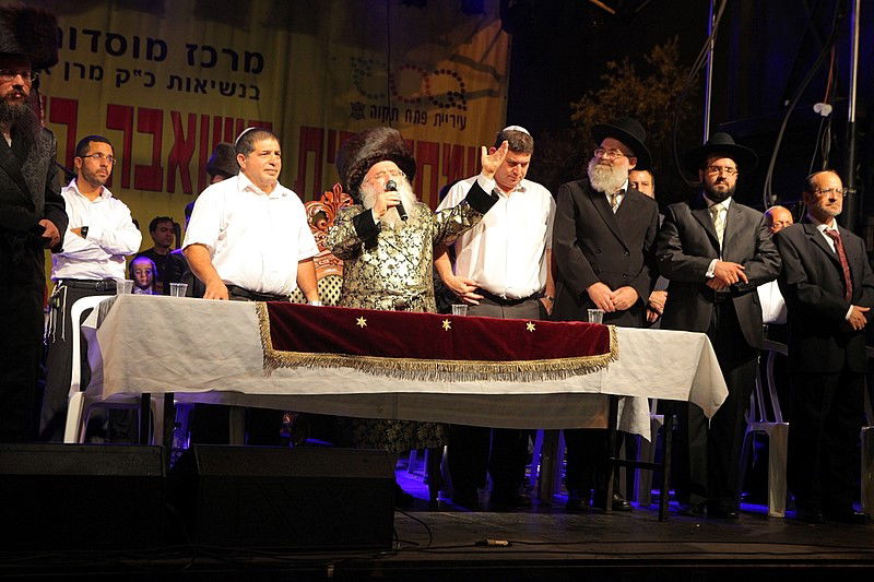 למעלה מ- 40 אלף איש בשמחת בית השואבה של חסידות מישקולץ בפתח תקוה
