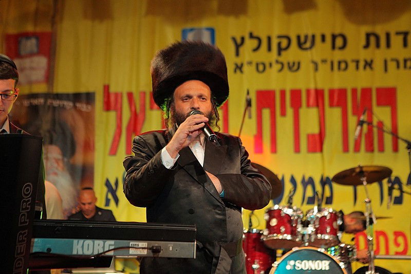 למעלה מ- 40 אלף איש בשמחת בית השואבה של חסידות מישקולץ בפתח תקוה