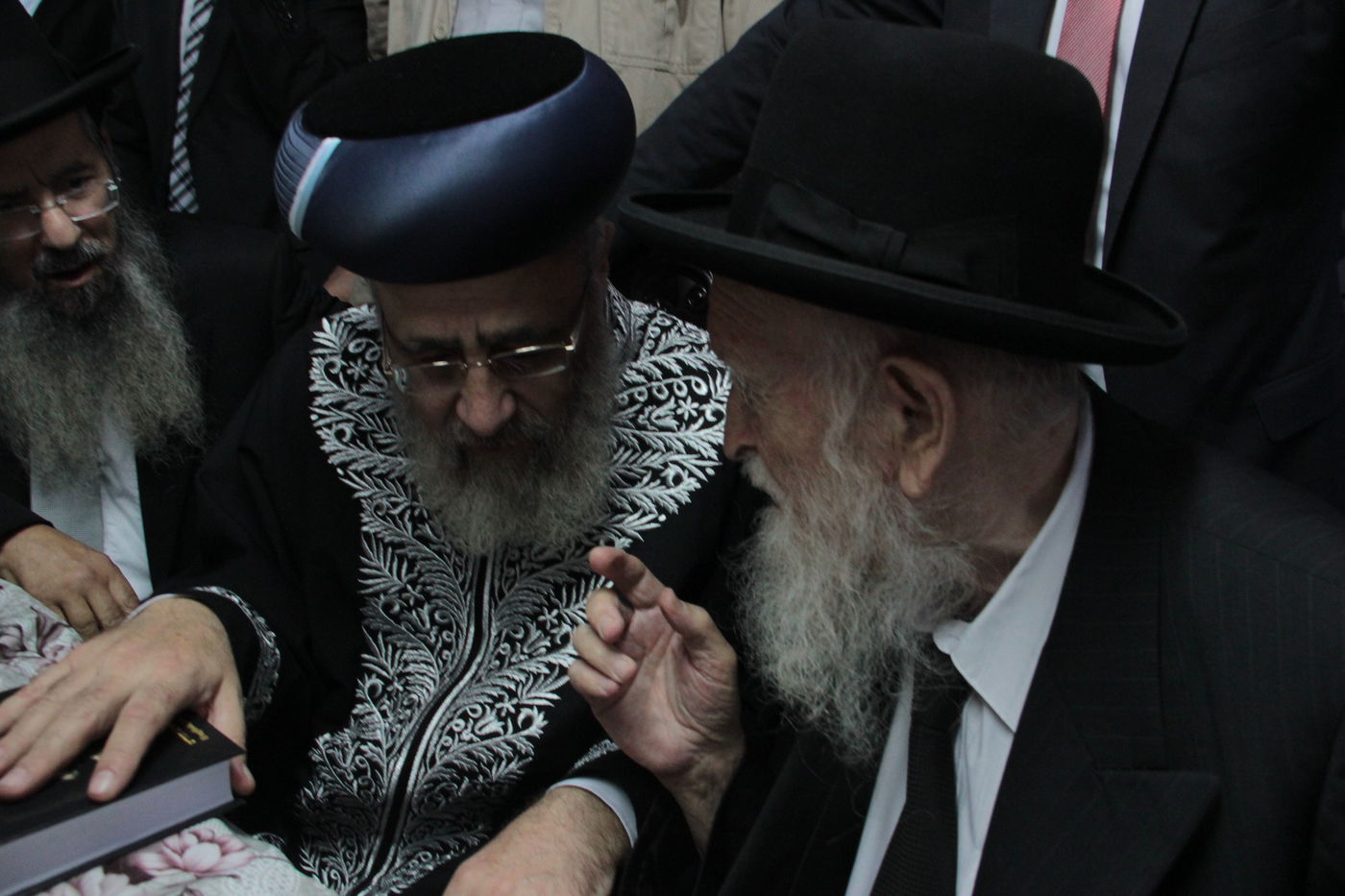 צפו: הקבלת פני רבו בסוכת הראשל"צ