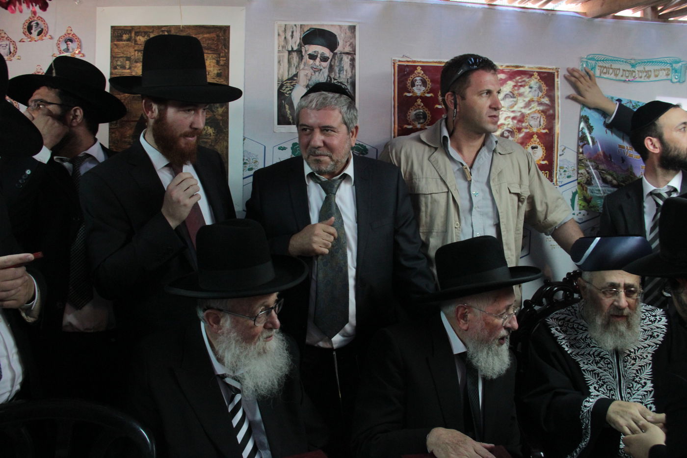 צפו: הקבלת פני רבו בסוכת הראשל"צ