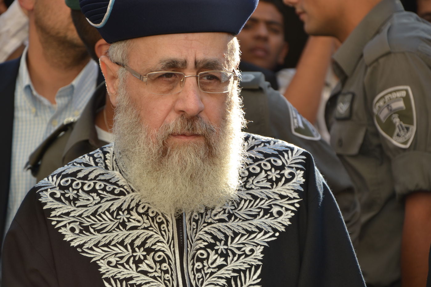 אלפים בעצרת תפילה לרפואת מרן הרב עובדיה יוסף