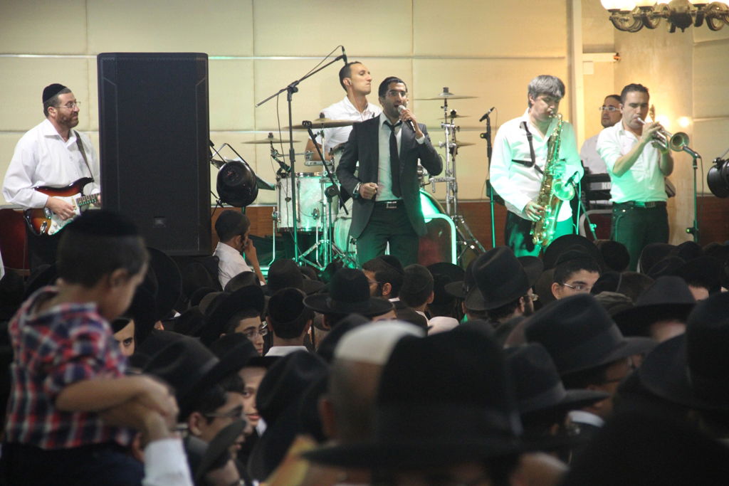 שמחת בית השואבה של העדה התימנית בבני-ברק • גלריה