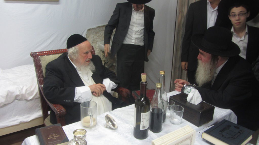 ביקורי החג של הרב מרדכי גרוס • גלריה