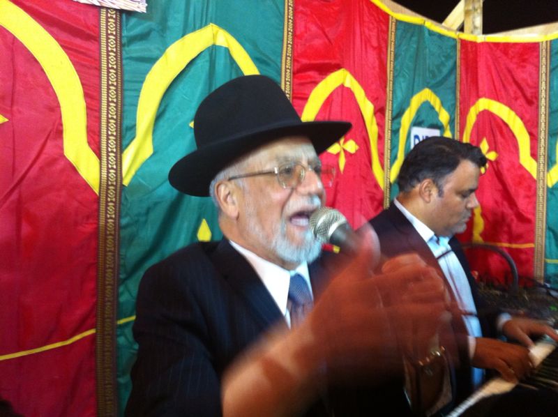 תפילות לרפואת הגר"ע יוסף, במעמד הקבלת פני רבו בסוכת הגר"ש עמאר