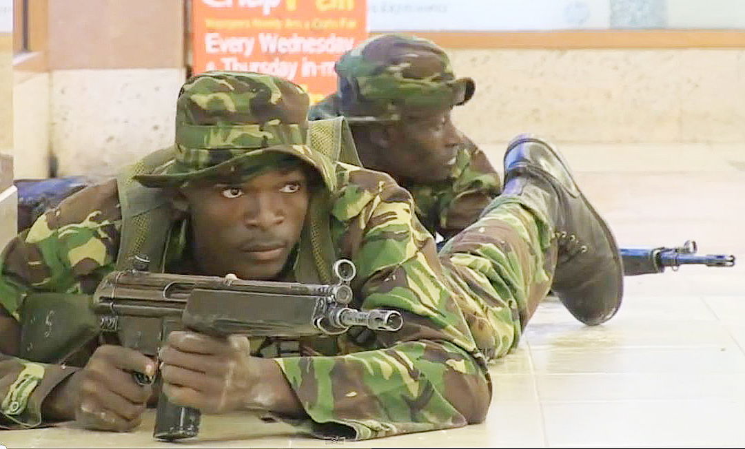 כוחות הביטחון הקנייתים בקניון