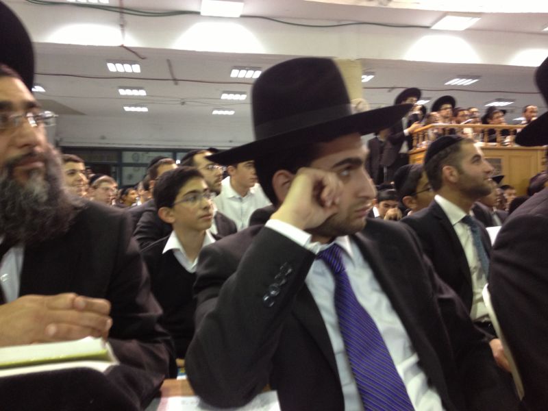 המונים מתחננים: רפואה שלמה למרן