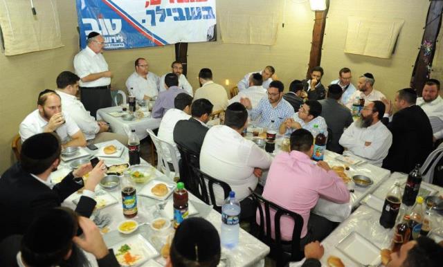 הנציגים בסוכת ורדיגר