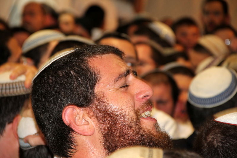 מי שברך לרב עובדיה בהקפות שניות של מרכז הרב