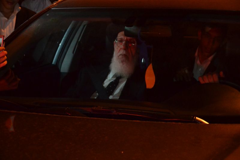 רבבות בעצרת ענק בכותל המערבי לרפואת הגרח"ע