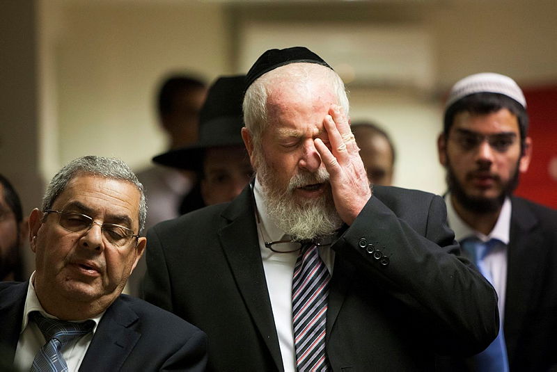 מתפללים לרפואת מרן