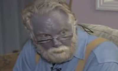 האיש בעל הפנים הכחולות