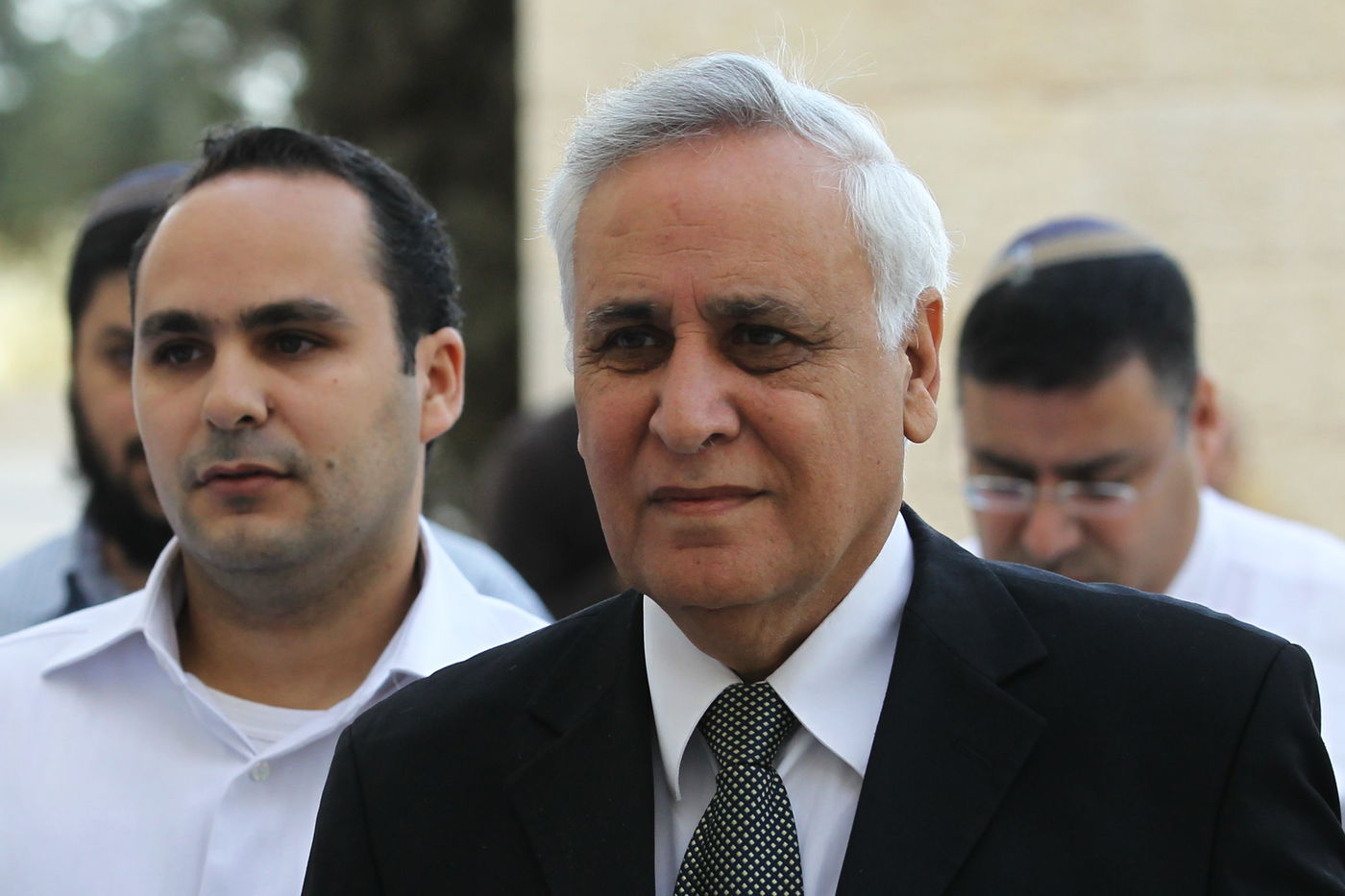 חופשה בת שש שעות בלבד, משה קצב