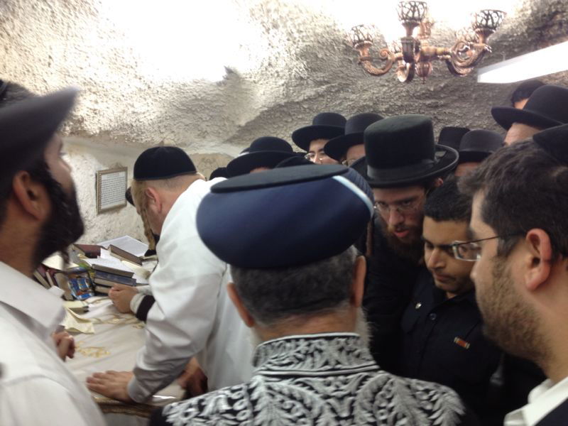 צפו: הגר"י יוסף בהילולת שמעון הצדיק