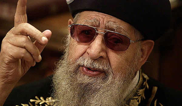 נושם בכוחות עצמו. מרן הגרח"ע יוסף