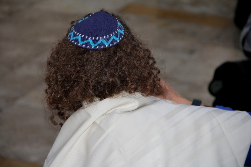 תיעוד: רבבת נשים זעקו לרפואת מרן הגרח"ע יוסף