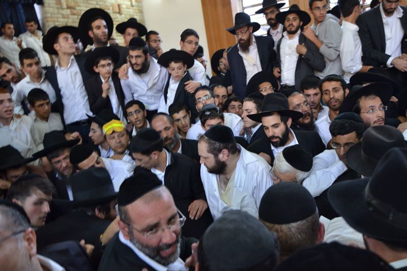 מסע הלווית מרן הגאון רבי עובדיה יוסף זצ"ל • גלריה מתעדכנת