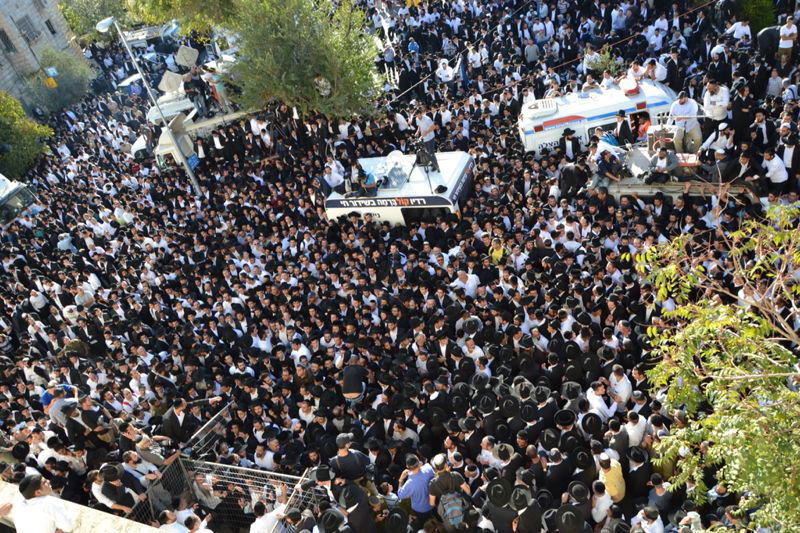 מסע הלווית מרן הגאון רבי עובדיה יוסף זצ"ל • גלריה מתעדכנת