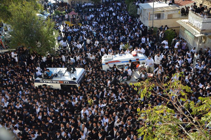 מסע הלווית מרן הגאון רבי עובדיה יוסף זצ"ל • גלריה מתעדכנת