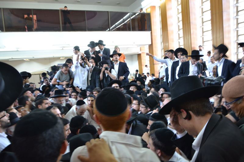 מסע הלווית מרן הגאון רבי עובדיה יוסף זצ"ל • גלריה מתעדכנת