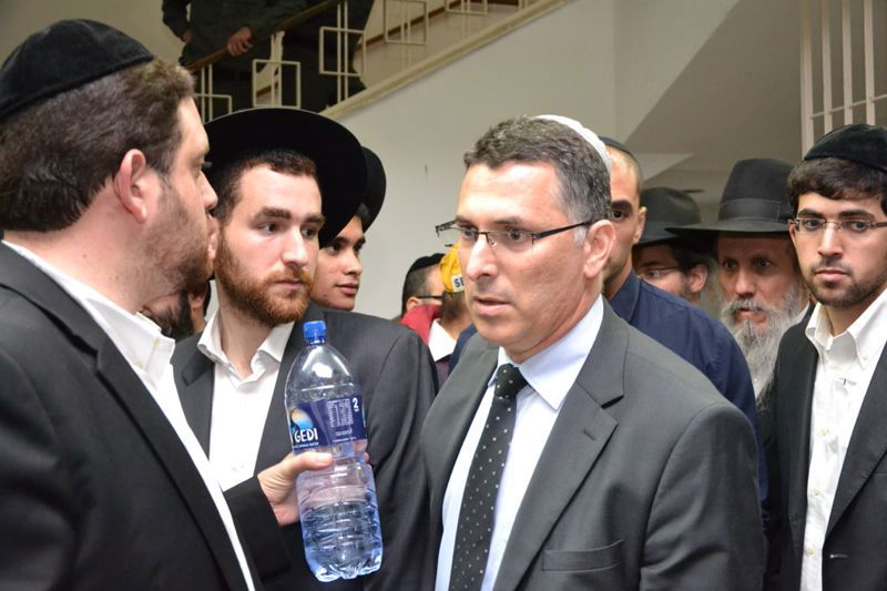 מסע הלווית מרן הגאון רבי עובדיה יוסף זצ"ל • גלריה מתעדכנת