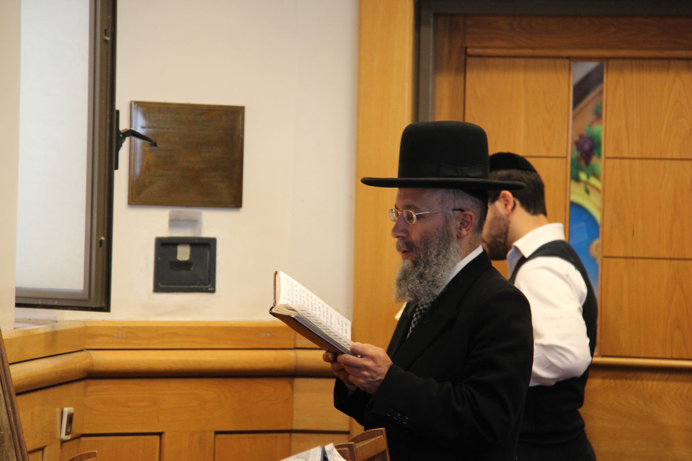 'יחווה דעת': תפילה לרפואת מרן הרב חיים עובדיה יוסף