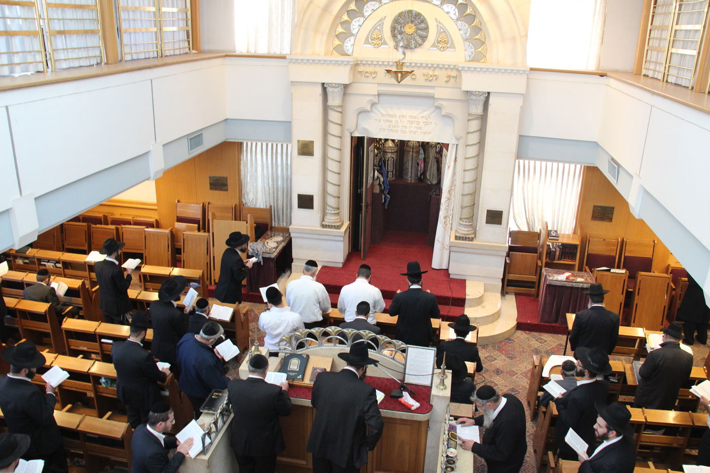 'יחווה דעת': תפילה לרפואת מרן הרב חיים עובדיה יוסף