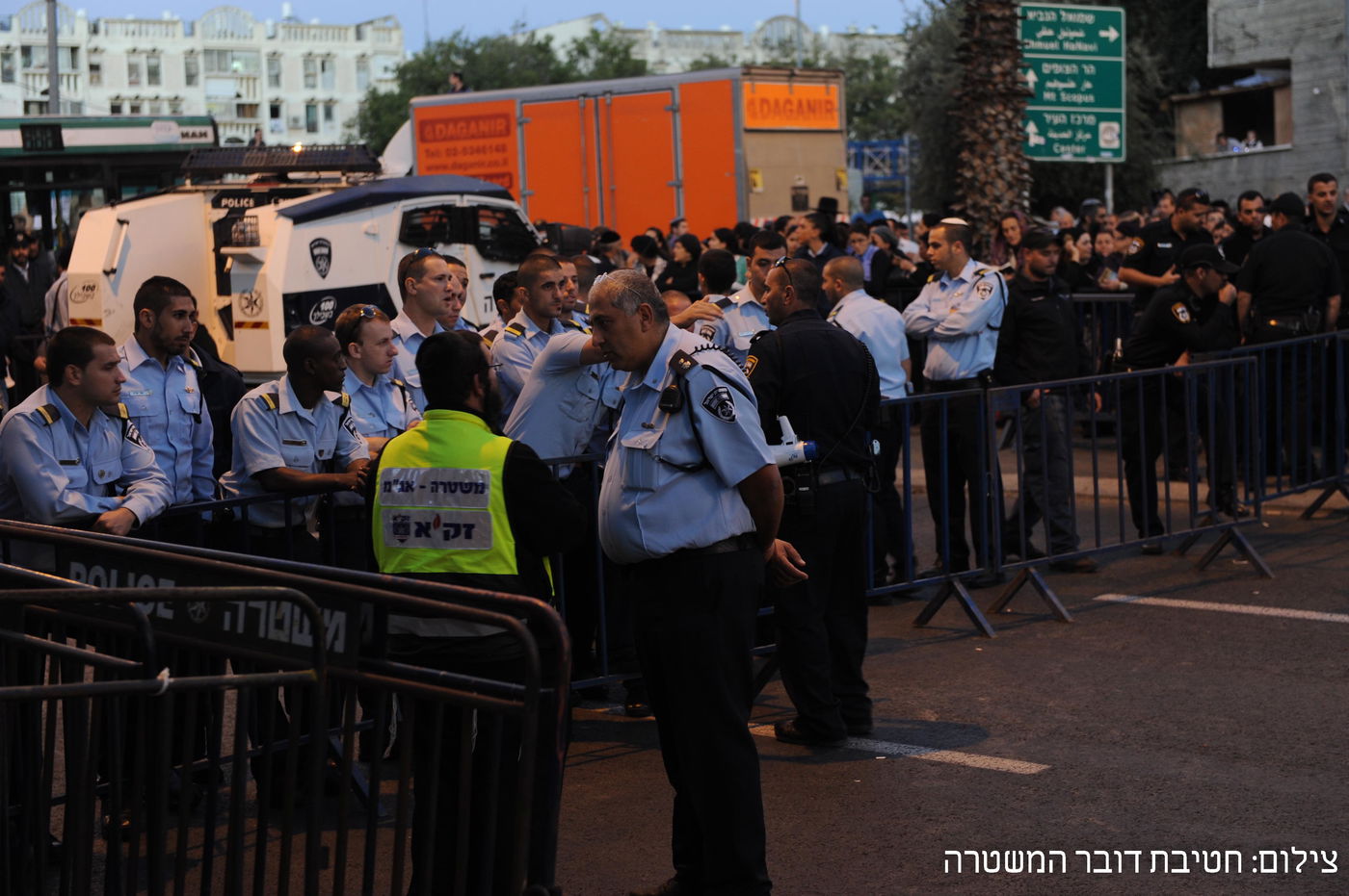 מסע הלווית מרן הגאון רבי עובדיה יוסף זצ"ל • גלריה מתעדכנת