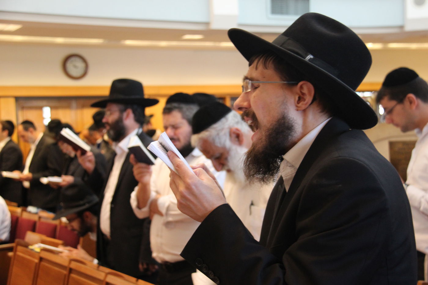 'יחווה דעת': תפילה לרפואת מרן הרב חיים עובדיה יוסף