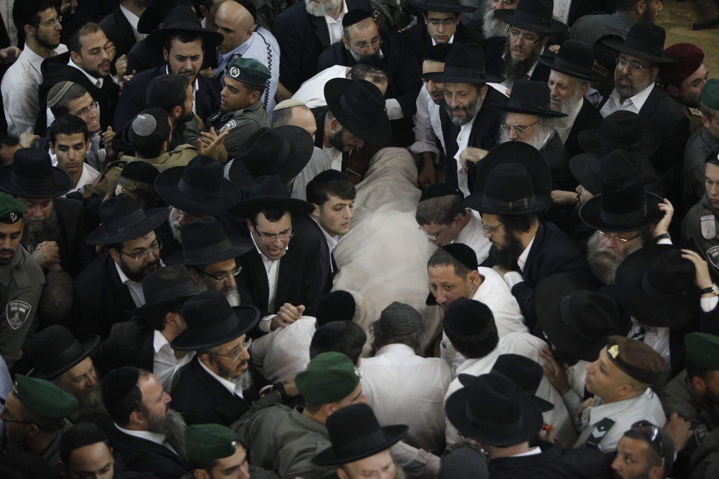 מסע הלווית מרן הגאון רבי עובדיה יוסף זצ"ל • גלריה מתעדכנת