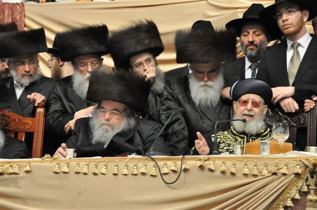 ידידות נפלאה: מרן עם האדמו"רים