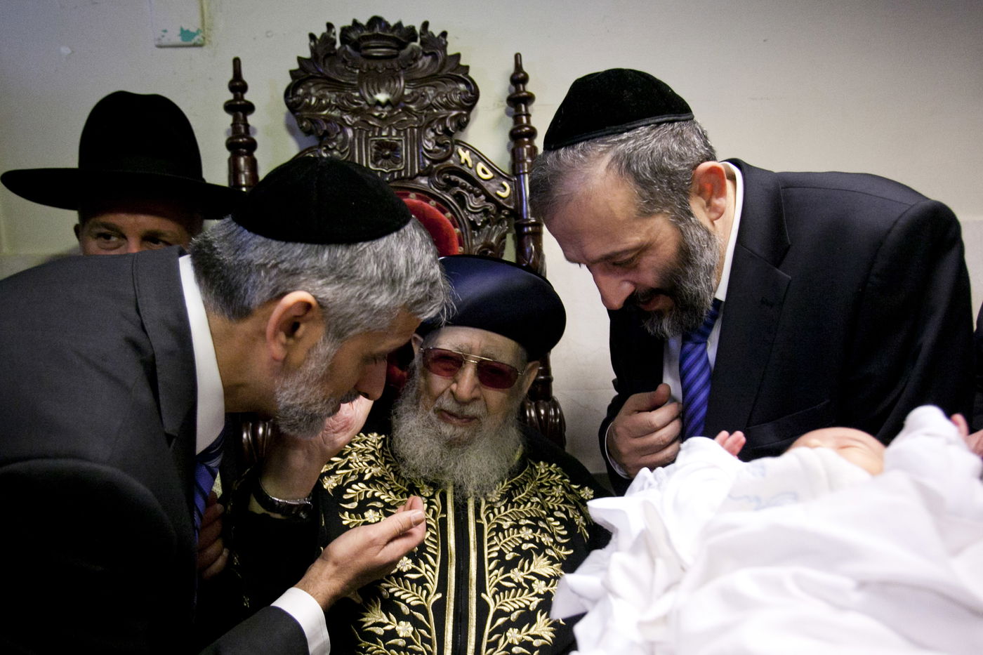 מרן פוסק הדור הגאון רבי עובדיה יוסף זצוק"ל • תמונות חייו