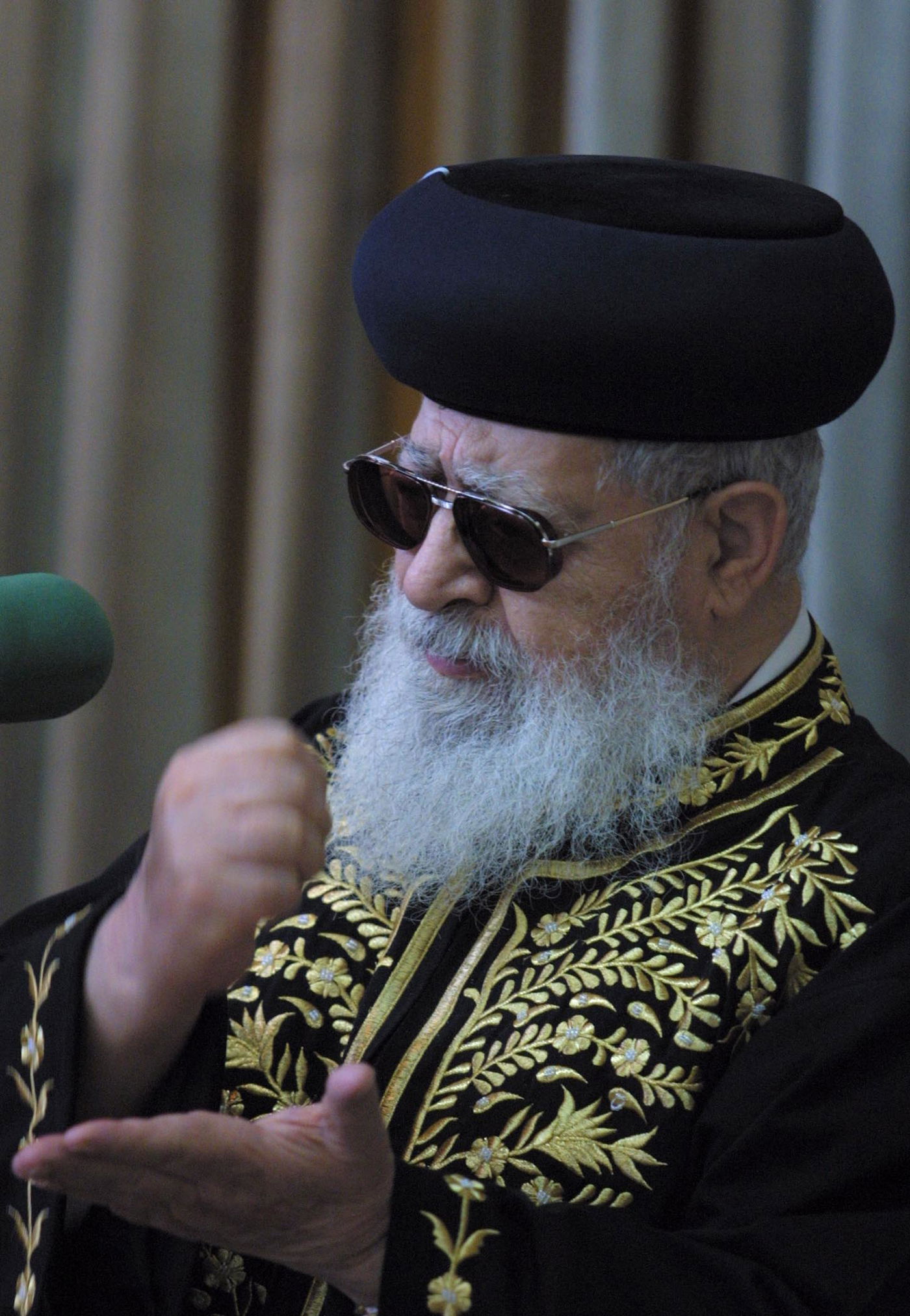 מרן פוסק הדור הגאון רבי עובדיה יוסף זצוק"ל • תמונות חייו