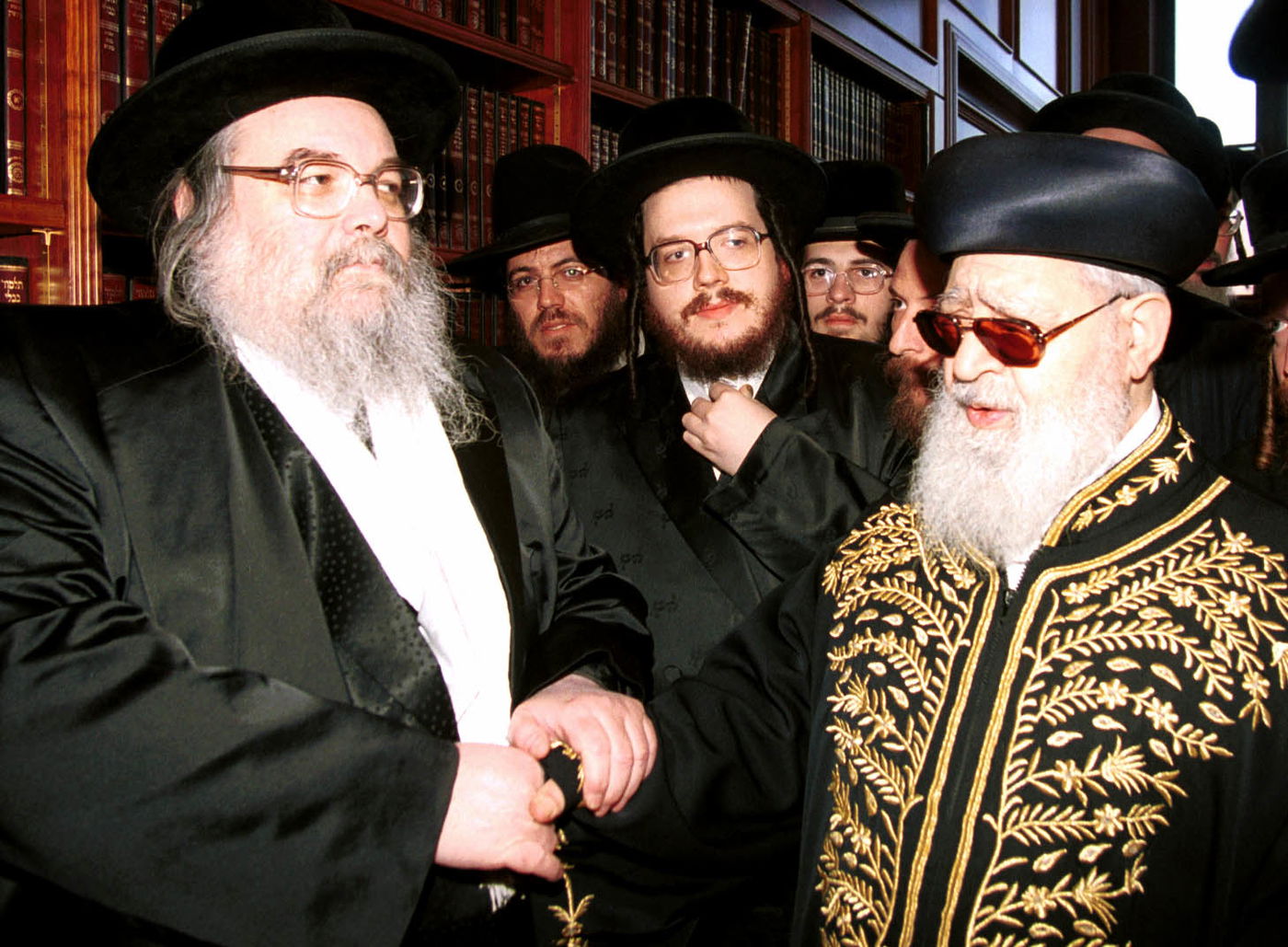 מרן פוסק הדור הגאון רבי עובדיה יוסף זצוק"ל • תמונות חייו