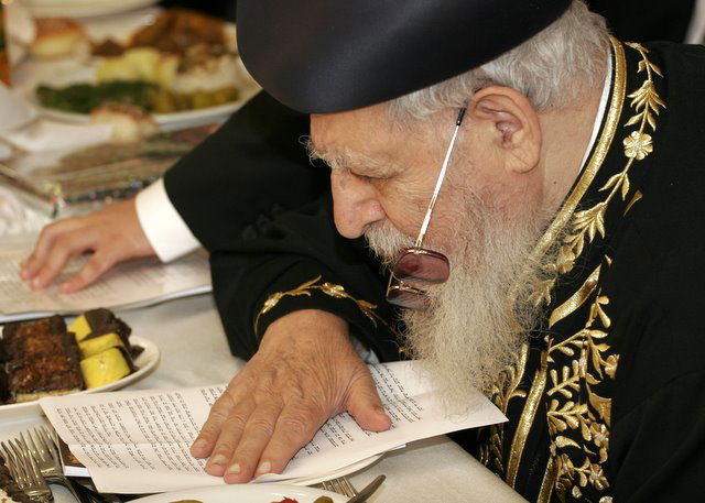 מרן פוסק הדור הגאון רבי עובדיה יוסף זצוק"ל • תמונות חייו