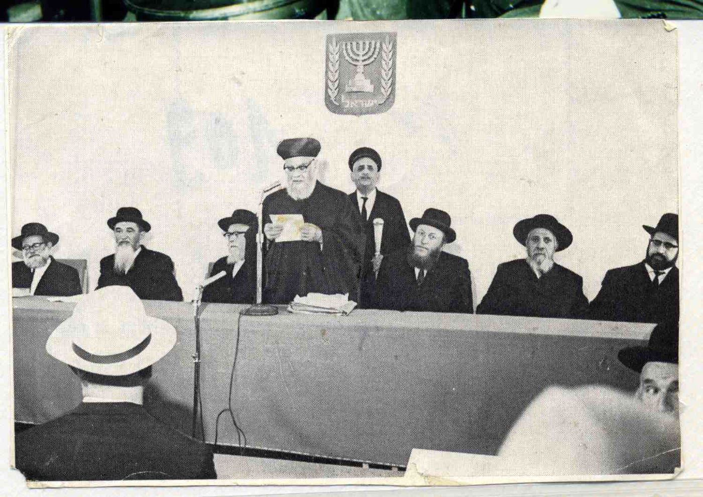 מרן פוסק הדור הגאון רבי עובדיה יוסף זצוק"ל • תמונות חייו