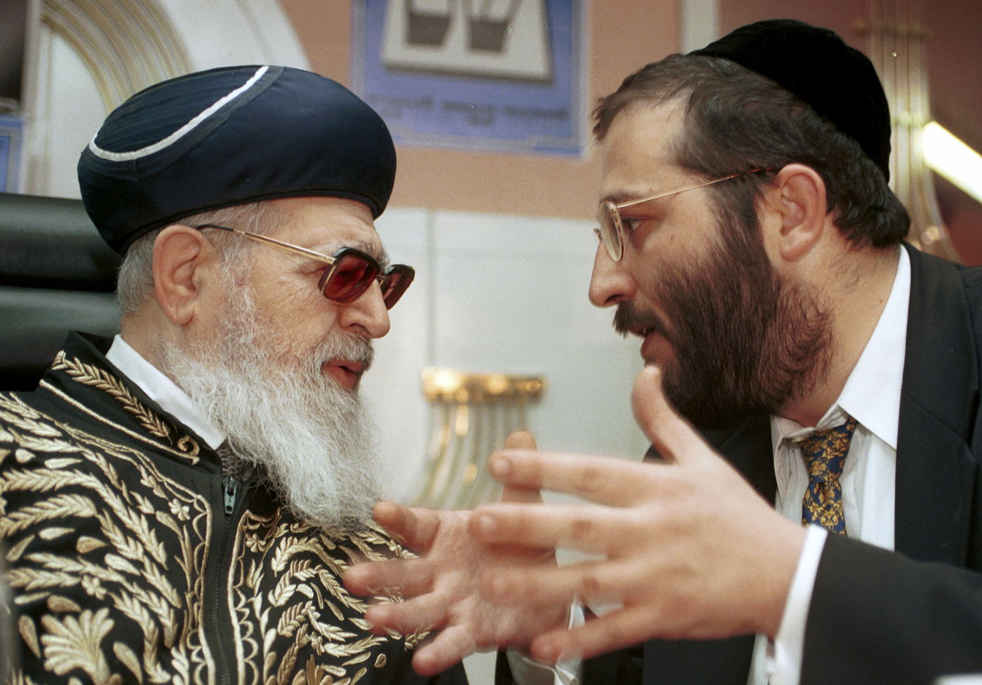 מרן פוסק הדור הגאון רבי עובדיה יוסף זצוק"ל • תמונות חייו