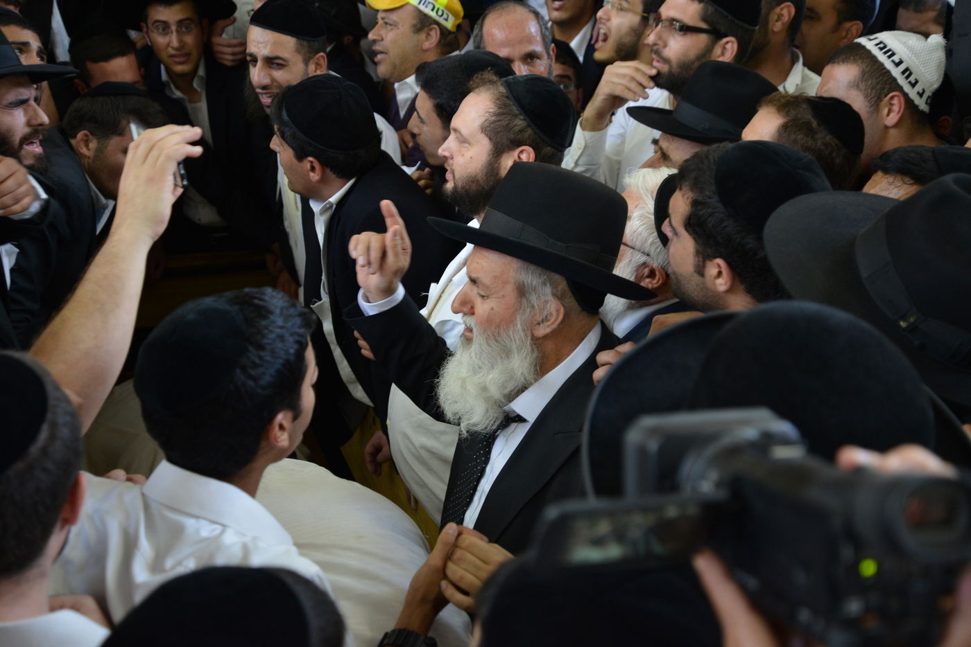 מסע הלוויה: מיליון נפרדים, מאה תמונות • גלריה