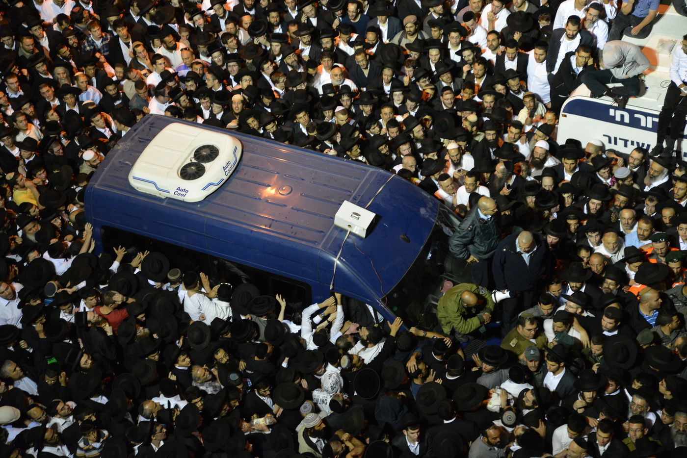 מסע הלוויה: מיליון נפרדים, מאה תמונות • גלריה