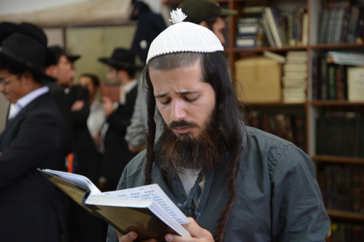 מסע הלוויה: מיליון נפרדים, מאה תמונות • גלריה