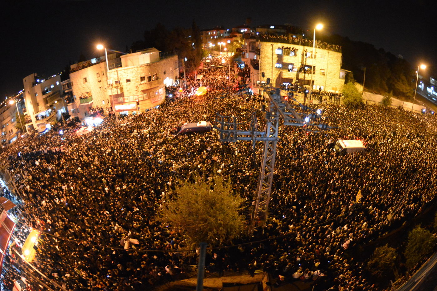 מסע הלוויה: מיליון נפרדים, מאה תמונות • גלריה