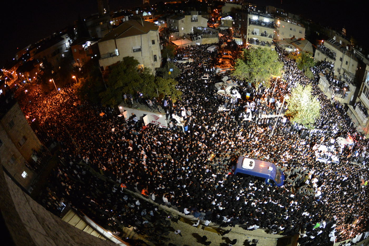 מסע הלוויה: מיליון נפרדים, מאה תמונות • גלריה