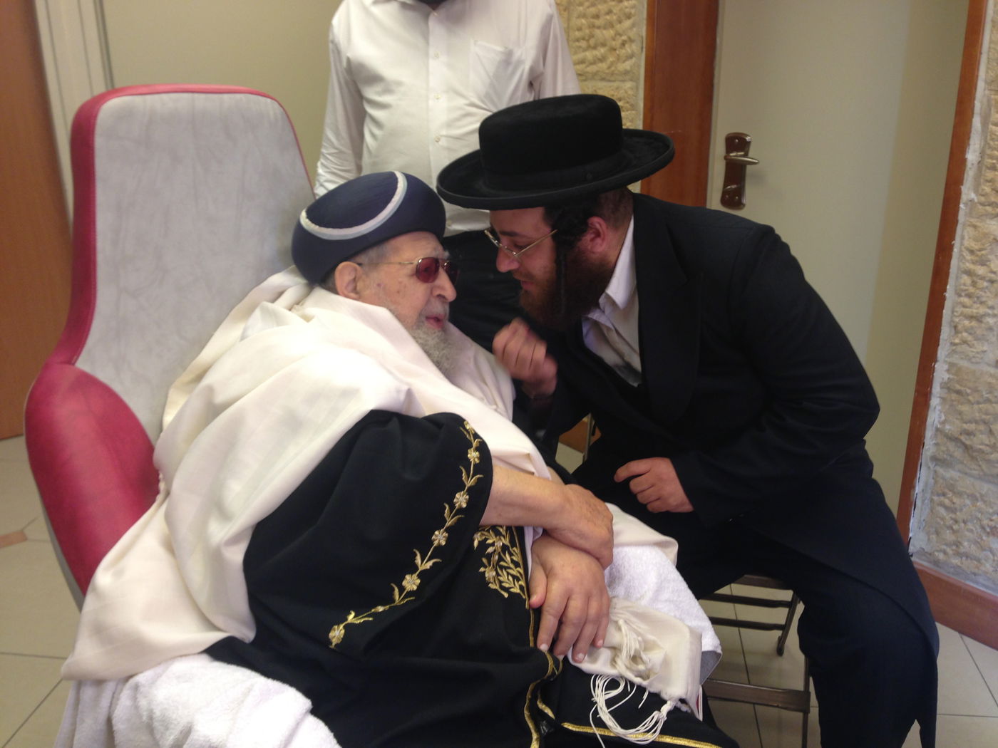 אחרי מיטתו • הראיון האחרון של מרן הרב עובדיה יוסף זצ"ל