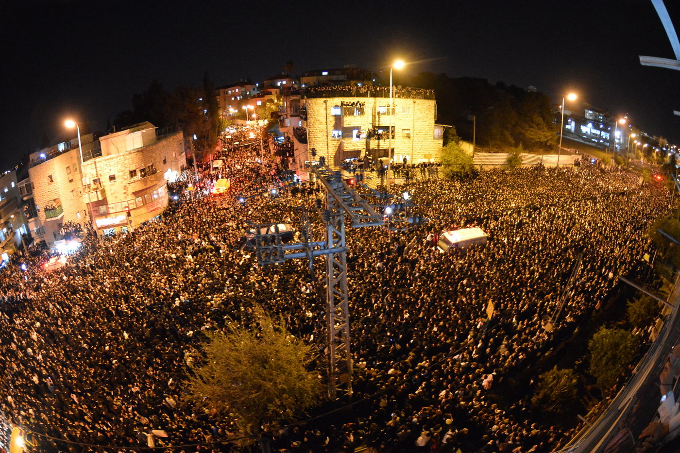 מסע הלוויה: מיליון נפרדים, מאה תמונות • גלריה